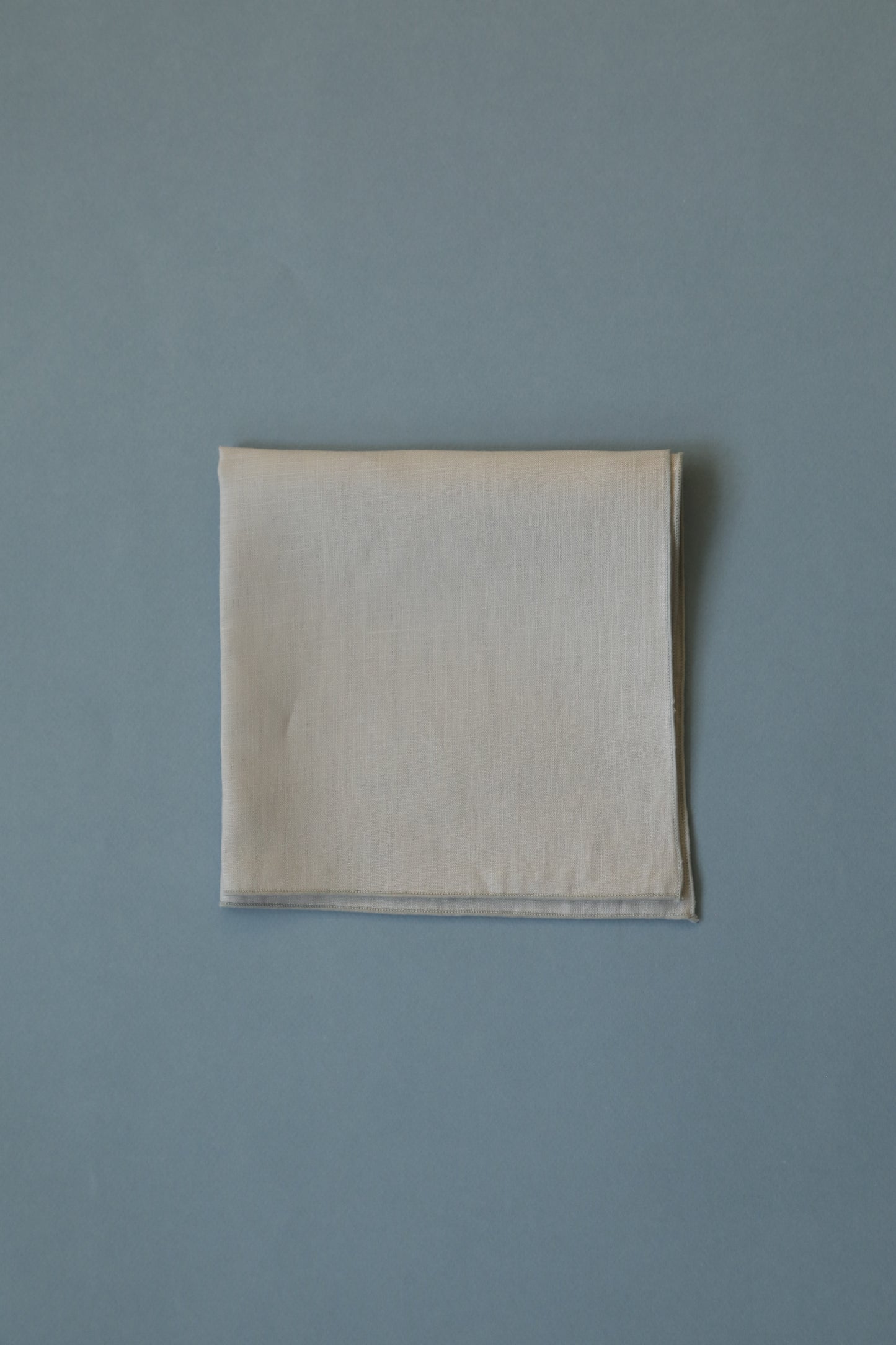 LINEN TABLE NAPKIN 2